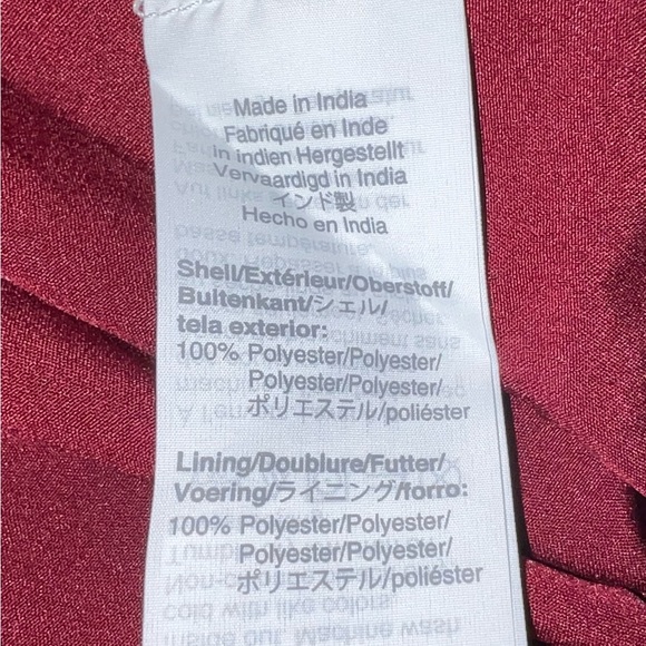 J. Crew NWT Textured Eyelets Ruffled Blouse Burgundy Shirt Long Sleeve Size 8 - Picture 4 of 4